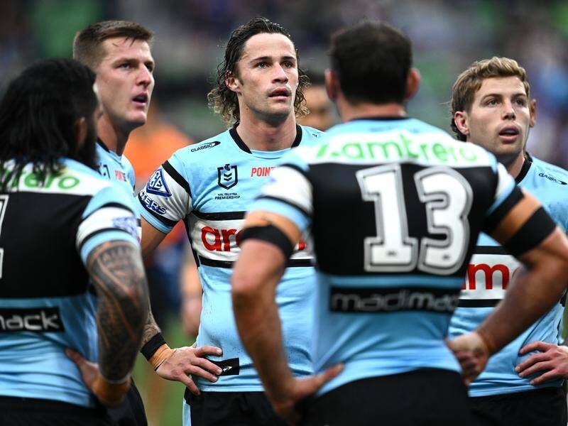 It's time for the Sharks to realise their NRL potential, Nicho Hynes (centre) says. (Joel Carrett/AAP PHOTOS)